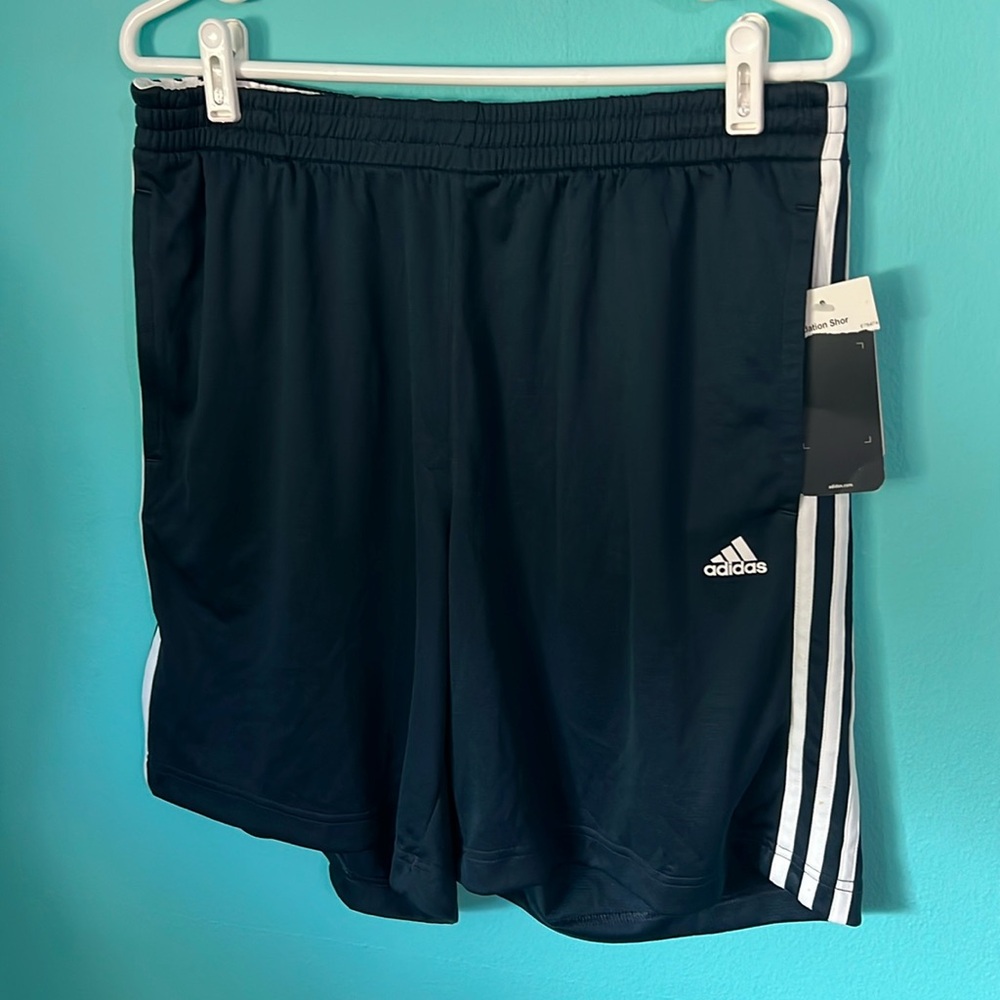 NWT Adidas Climalite Foundation Shorts Medium Color is a Very Dark Blue